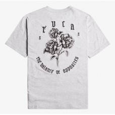 Camiseta Manga Corta Rvca Floral Skulls